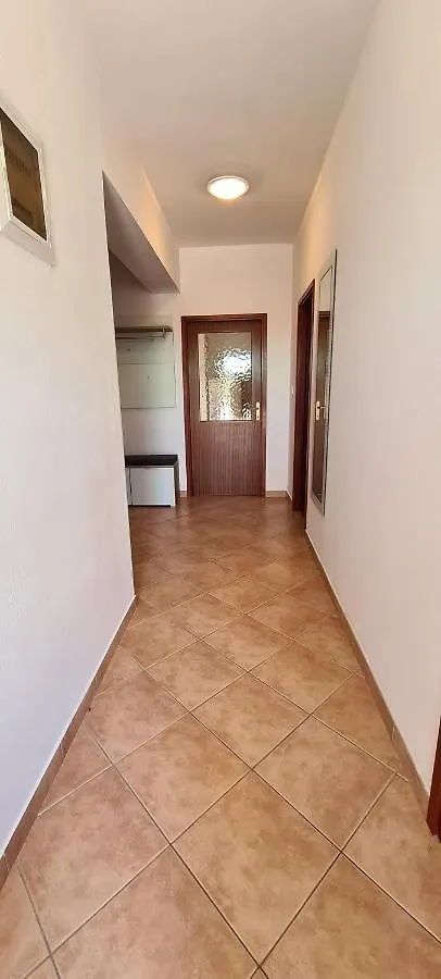Apartments Jele Baska  Croatia