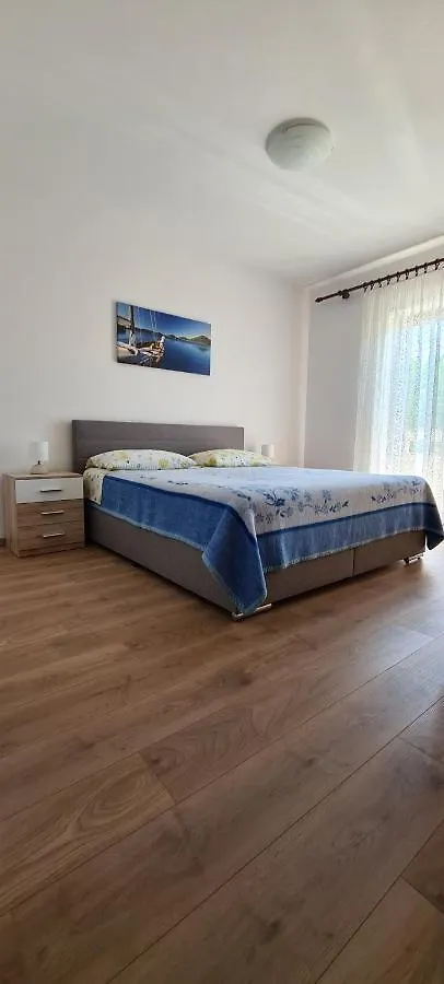 באסקה Apartments Jele 0*,  קרואטיה