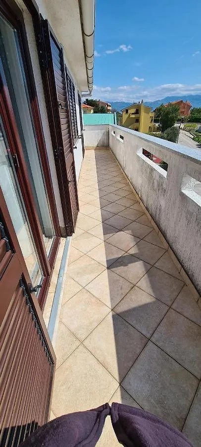 Apartments Jele Baska