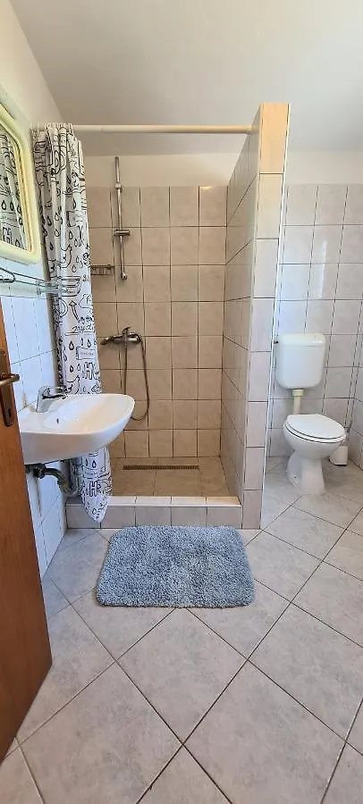 Apartments Jele Baska