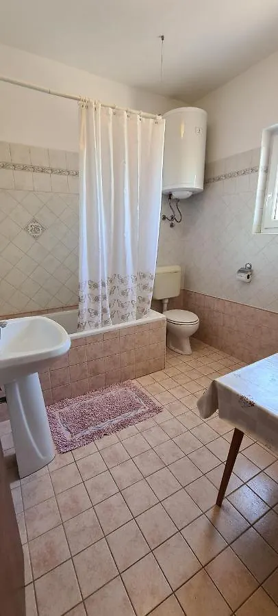 Apartments Jele Baska