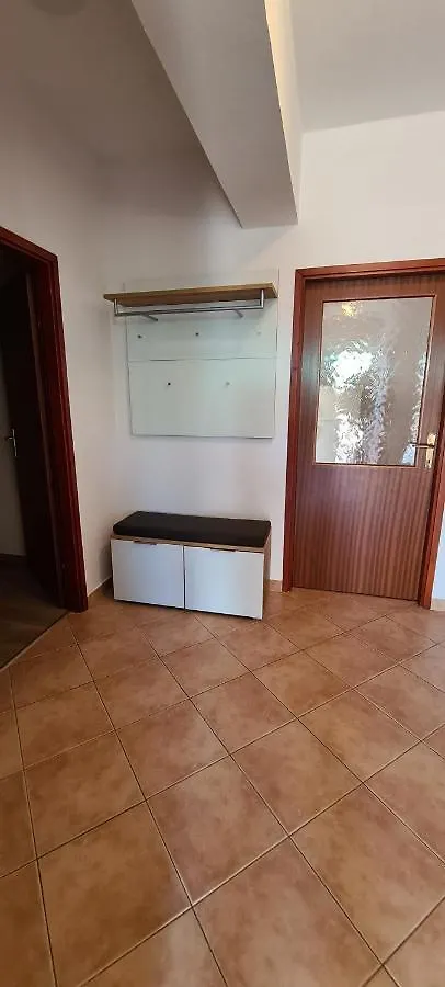 Apartments Jele Baska